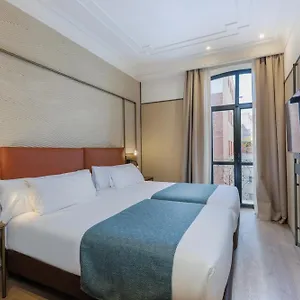 Otel Medinaceli New Reopening 2025, Barselona